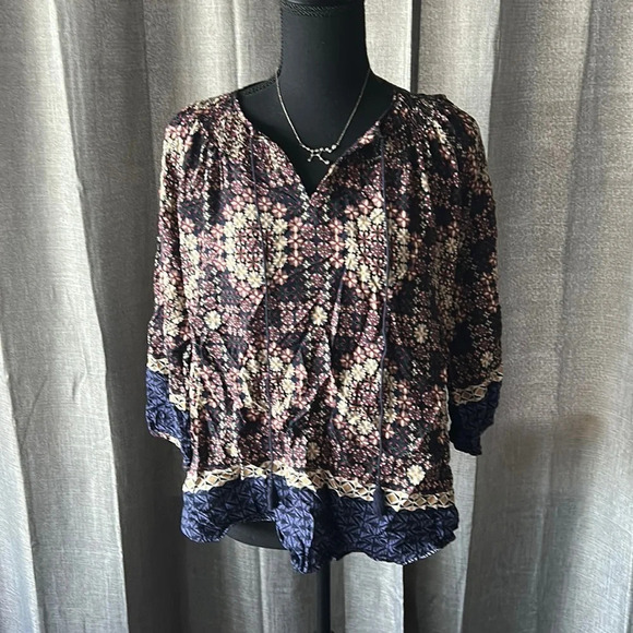 Patterned 11.1.TYLHO Blouse - Picture 1 of 4